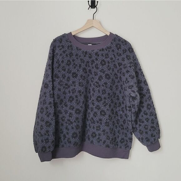 Old Navy Animal Print Pull Over Sherpa Sweatshirt in Blue Grey Size 2X Plus - Picture 2 of 6
